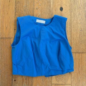 Everlane The Clean Cotton Split-Back Crop Top in bright blue